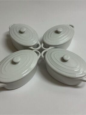 Pier 1 White Baking Dish SET OF 4 Lids 7.5 oz Minicocotte Souffle Ramekin Bakers